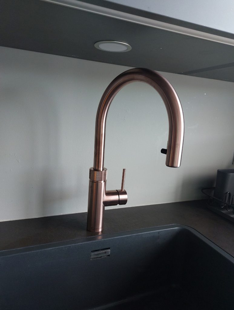 Flex kraan Rosé Koper net geïnstalleerd
