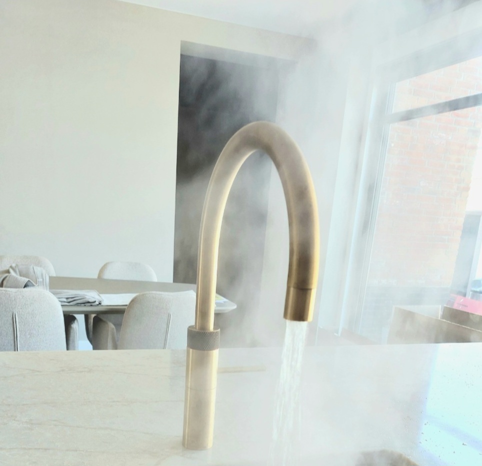Quooker Fusion Messing Patina in gebruik